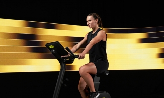 Technogym: NEUE LIVE-TRAININGSINHALTE AUF DEUTSCH